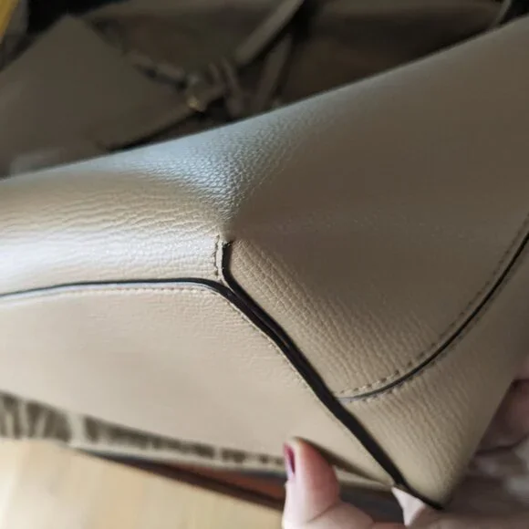 BURBERRY HAYMARKET REVERSIBLE TOTE BAG/mid Camel - Picture 6 of 7